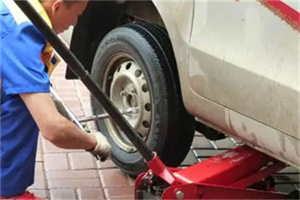 临颍附近拖车24小时服务热线电话